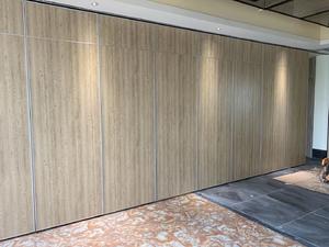 Acoustic Movable Walls